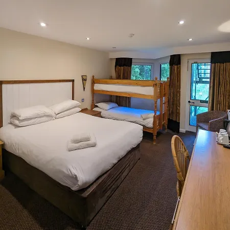 Marwell Hotel Winchester South Exterior photo