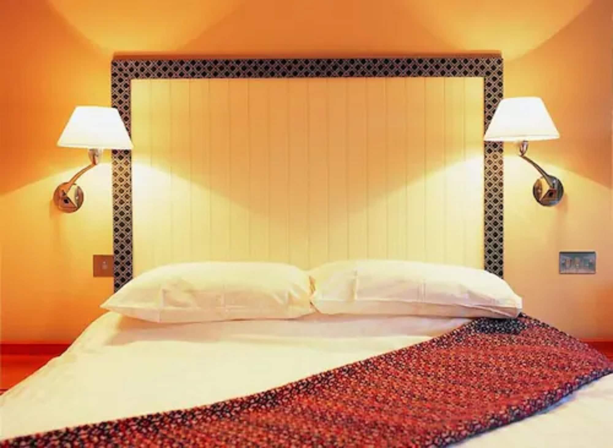 Marwell South Hotel