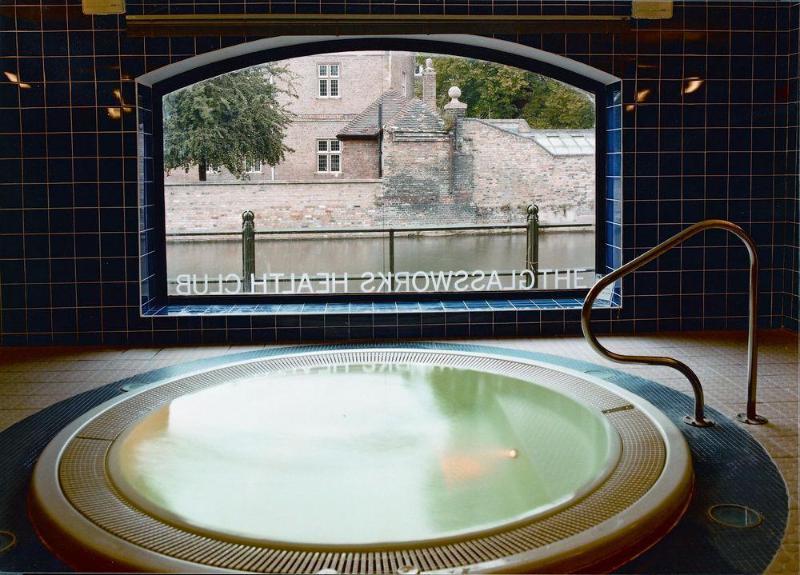 Marwell South Hotel